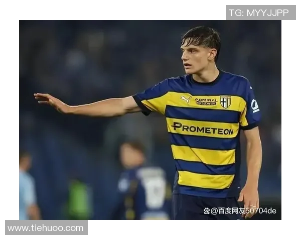 身高仅27厘米的足球明星如何在绿茵场上创造传奇故事